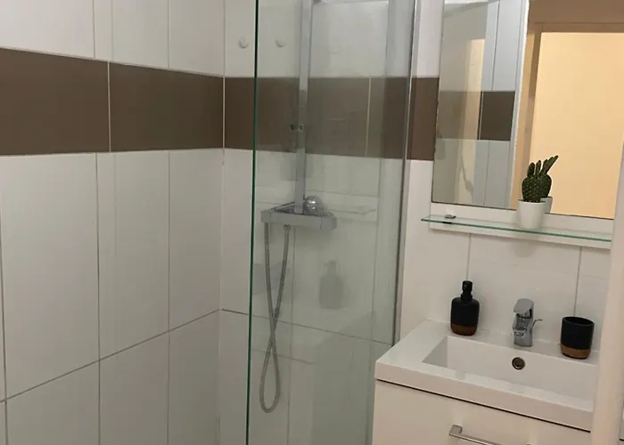 By Neptune - La Palme Azur View *